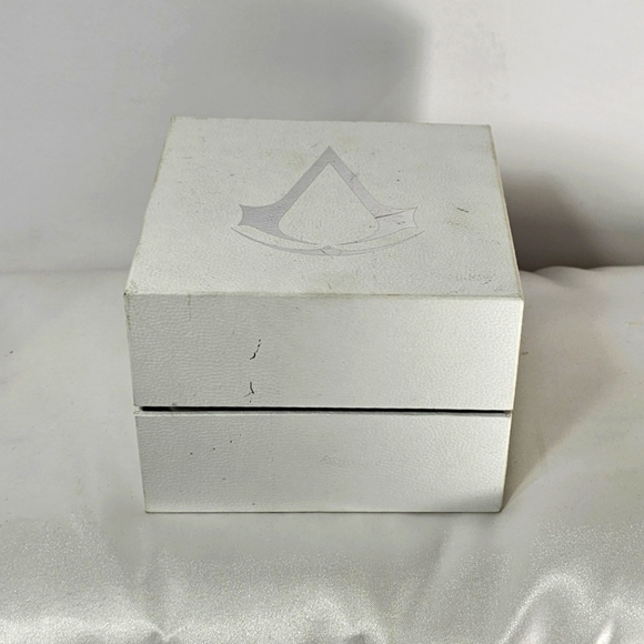 Assassin's Creed Stainless Steel Men's Watch ⌚️ - Picture 4 of 5